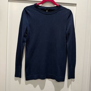 Banana Republic Men's Navy Crewneck Sweater - Slim Texture Knit